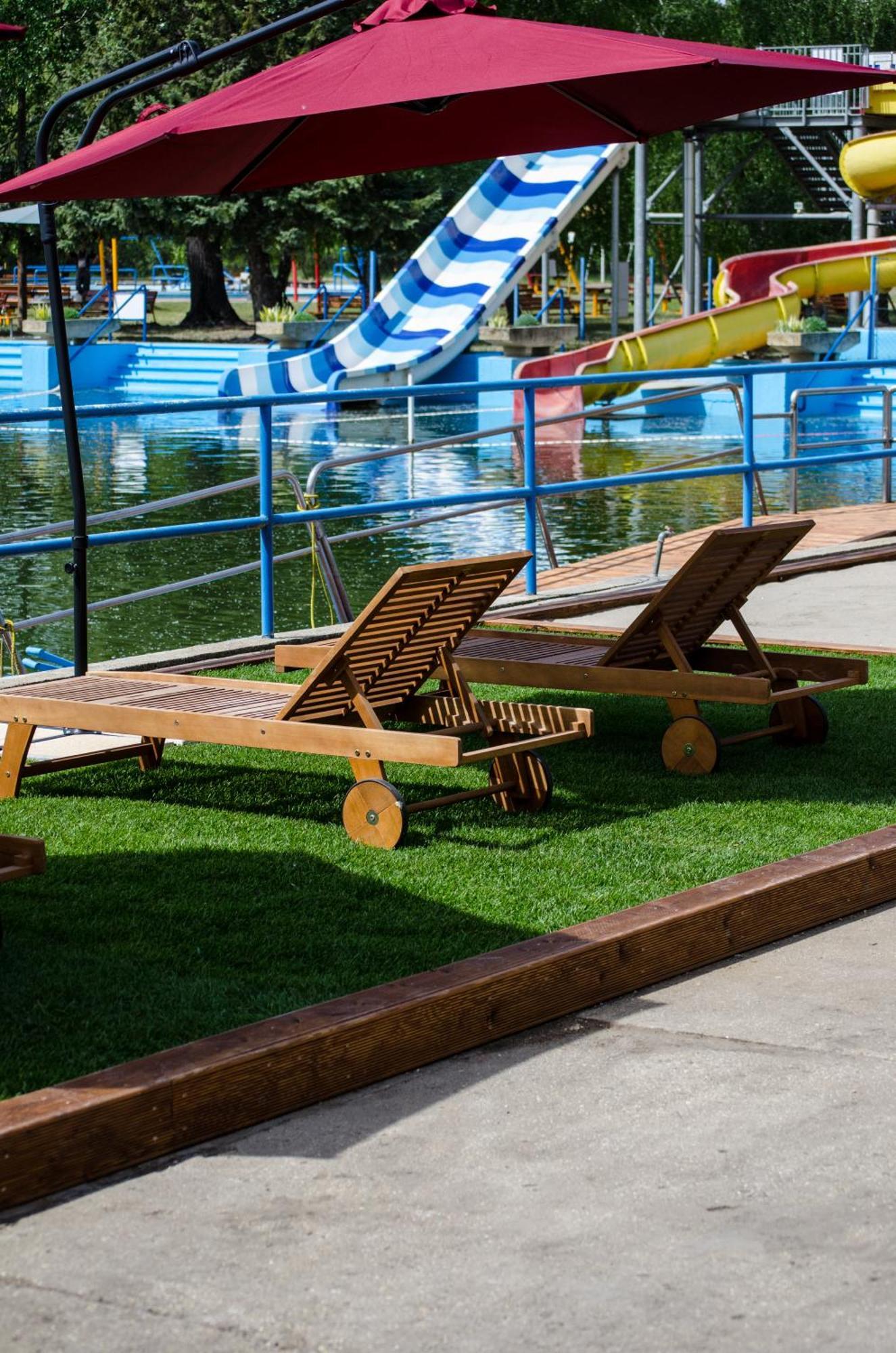 Sziksósfürdő Strand és Kemping Szeged Exterior foto